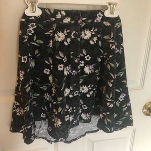 American Eagle floral skirt
